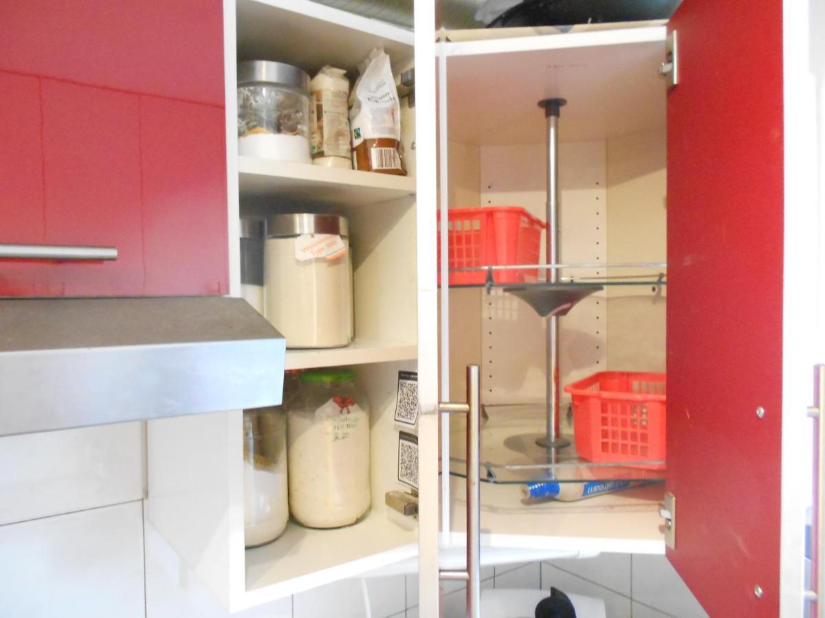 Grosses Zimmer Bad Kueche Wohnzimmer Terasse Garten Zentral Ruhig Landsberg am Lech Luaran gambar