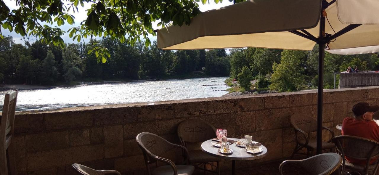 Grosses Zimmer Bad Kueche Wohnzimmer Terasse Garten Zentral Ruhig Landsberg am Lech Luaran gambar
